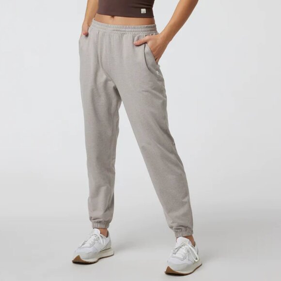 Vuori Boyfriend Jogger - Picture 1 of 5